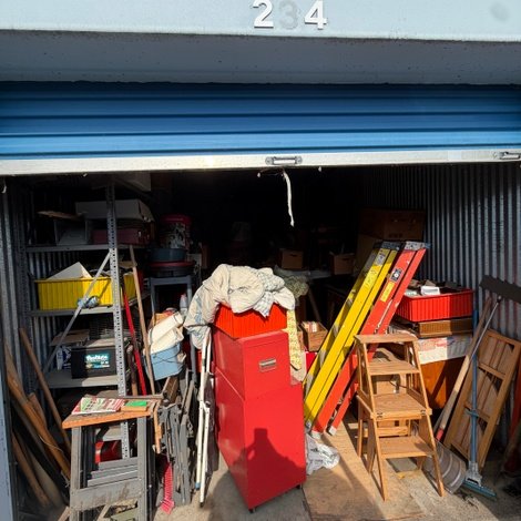 11 x 23 storage unit in Unknown, MN