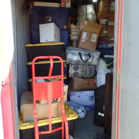 10 x 10 storage unit in Hoffman Estates, IL