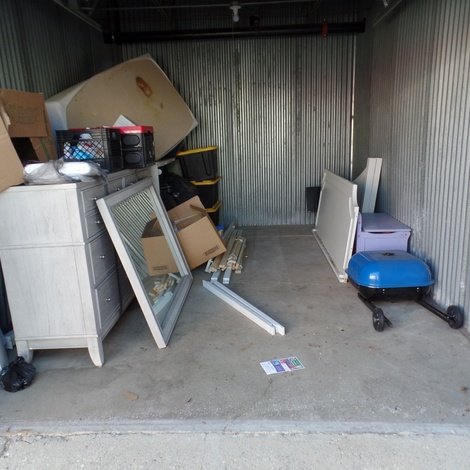 10 x 15 storage unit in Hoffman Estates, IL