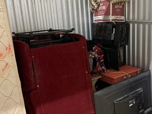 5 x 10 unit in Kinston