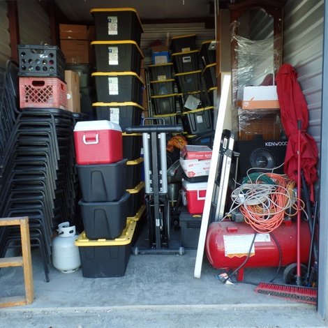 10 x 15 storage unit in Unknown, IL