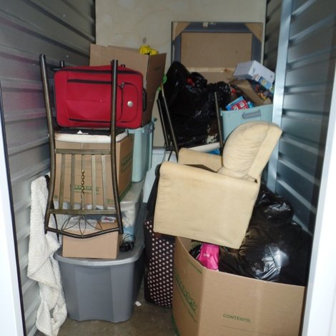 5 x 8 storage unit in Hanover Park, IL