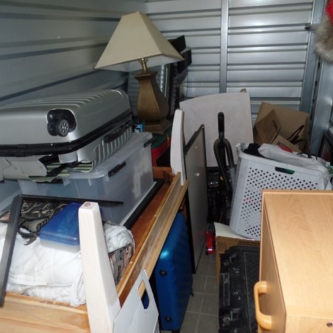 10 x 10 storage unit in Woodridge, IL