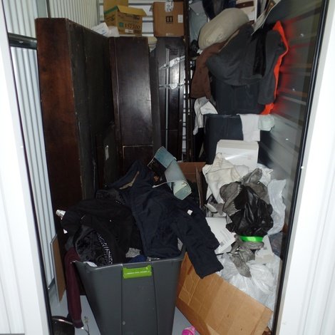 5 x 8 storage unit in Woodridge, IL