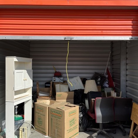 10 x 10 storage unit in El Paso, TX