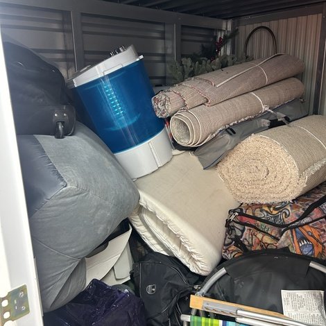8 x 10 storage unit in Brooklyn, NY