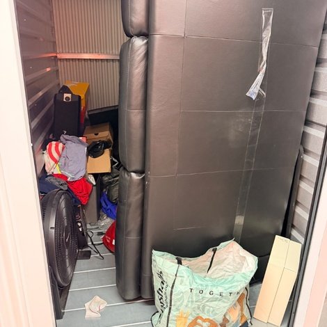 5 x 10 storage unit in Brooklyn, NY
