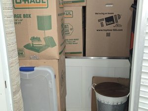 5 x 5 unit in Quincy