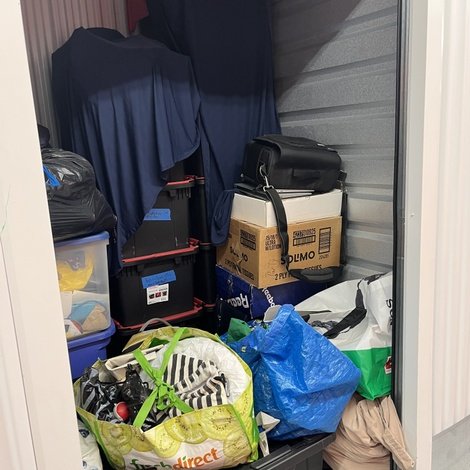 5 x 5 storage unit in W Woodside, NY