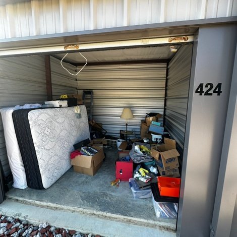 10 x 10 storage unit in Rome, GA