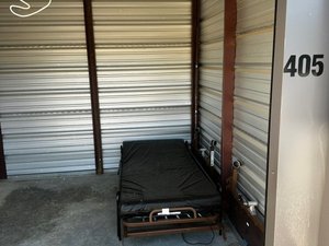 10 x 10 unit in Rome