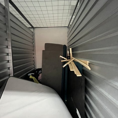 5 x 10 storage unit in Charlotte, NC