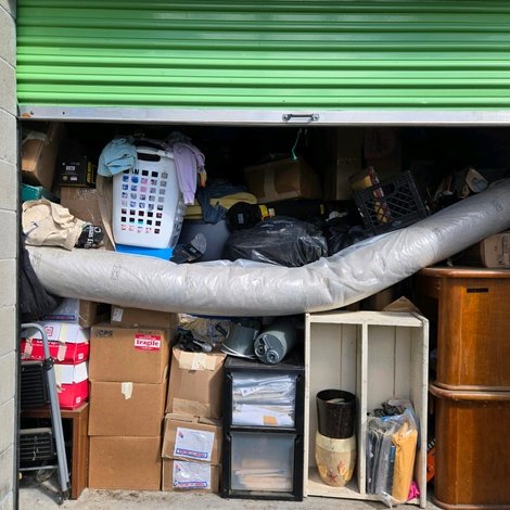 10 x 10 storage unit in Unknown, MA
