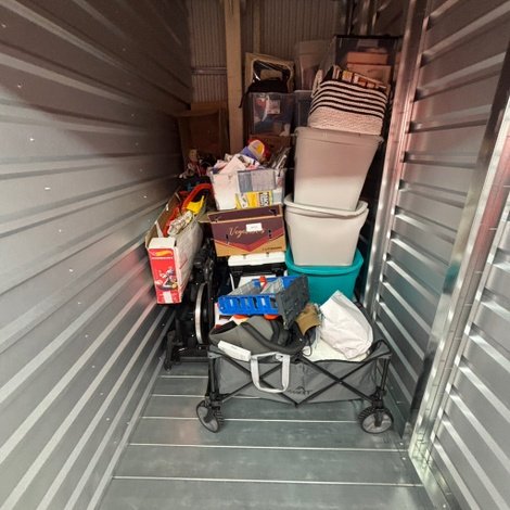 5 x 10 storage unit in Santa Clara, CA
