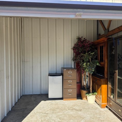 10 x 10 storage unit in Unknown, KY