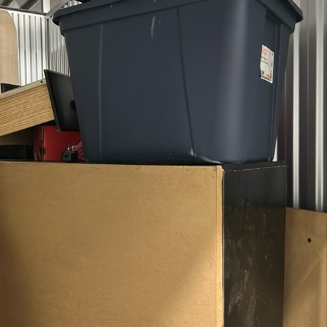 10 x 10 storage unit in St. Louis, MO