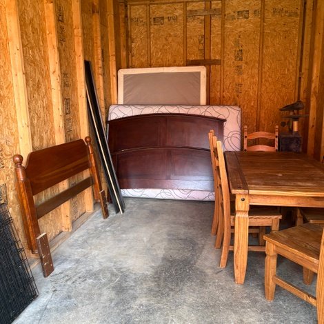 10 x 20 storage unit in Shelbyville, KY