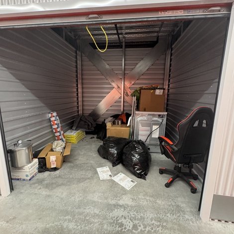 10 x 10 storage unit in Sparks, NV