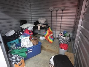 10 x 10 unit in College Park