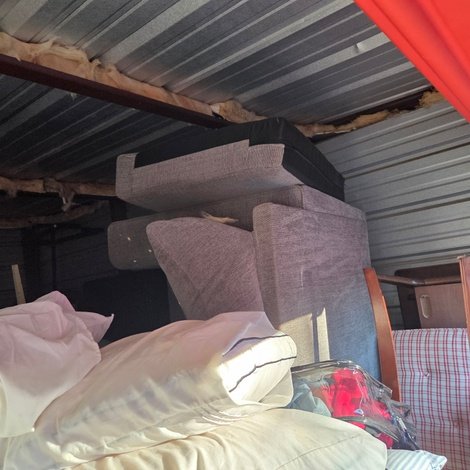 10 x 15 storage unit in College Park, GA