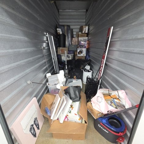 5 x 15 storage unit in College Park, GA