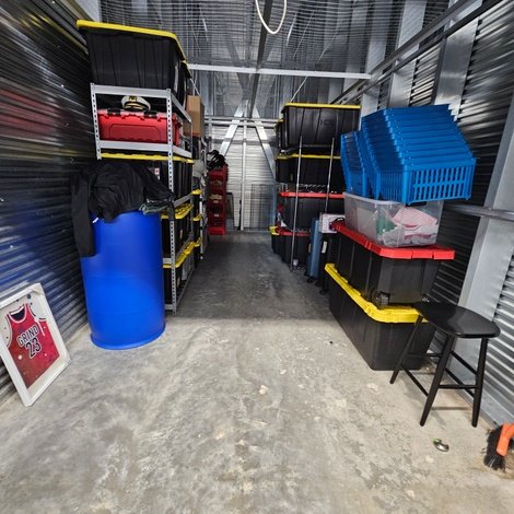 10 x 20 storage unit in Brockton, MA