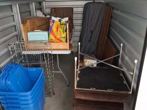 5 x 10 unit in Novato