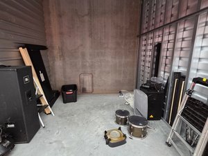 10 x 10 unit in College Park