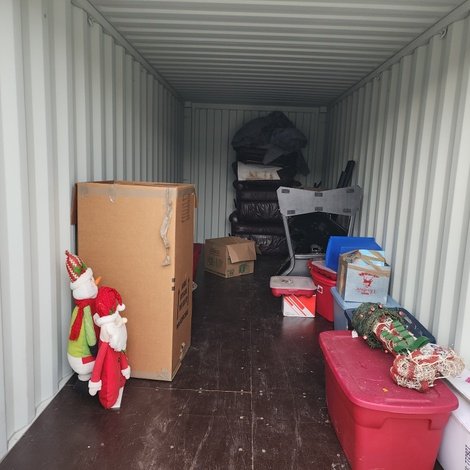 8 x 20 storage unit in Hamburg, PA