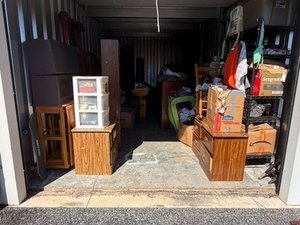10 x 20 storage unit in Elkin, NC