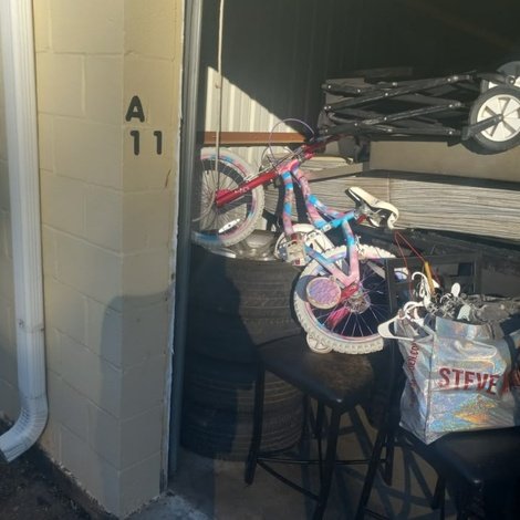 10 x 10 storage unit in Marshall, TX