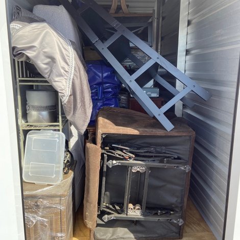 5 x 10 storage unit in Tulsa, OK