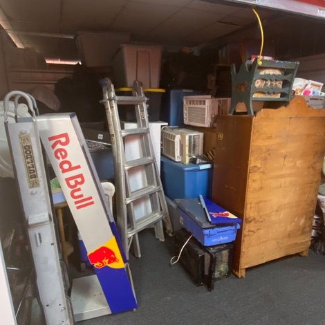 10 x 10 storage unit in Tulsa, OK