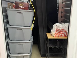 5 x 10 storage unit in Tulsa, OK