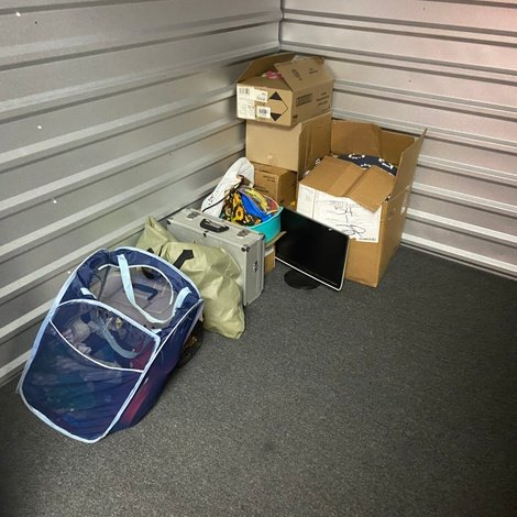 8 x 8 storage unit in Tulsa, OK