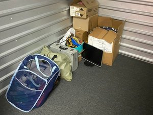8 x 8 storage unit in Tulsa, OK