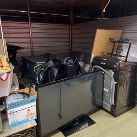 10 x 10 storage unit in Tulsa, OK