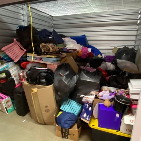 10 x 10 storage unit in Tulsa, OK