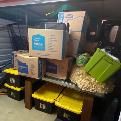 10 x 10 storage unit in Tulsa, OK