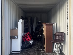 8 x 20 unit in Erie