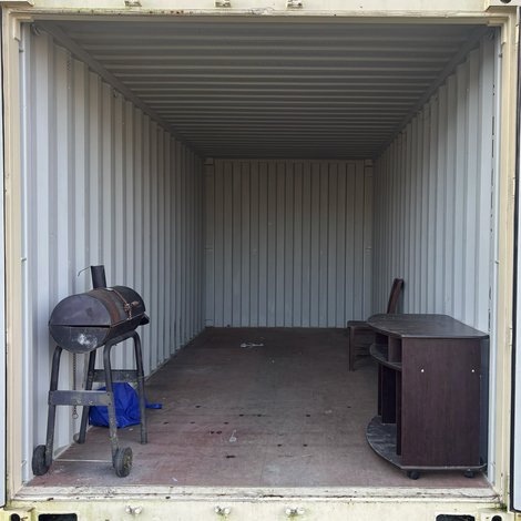 8 x 20 storage unit in Erie, PA