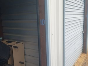 10 x 15 storage unit in S Marshall, TX