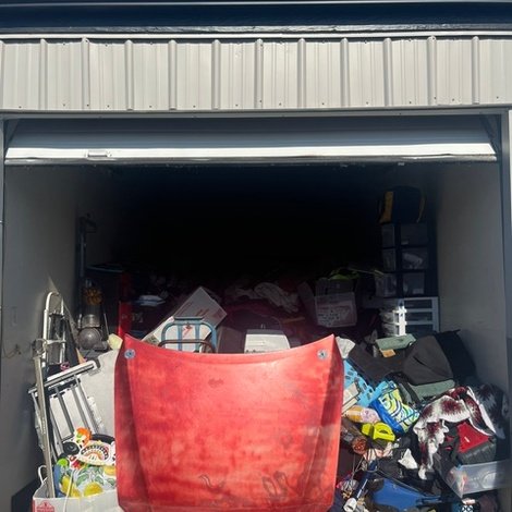 10 x 20 storage unit in NE Salem, OR