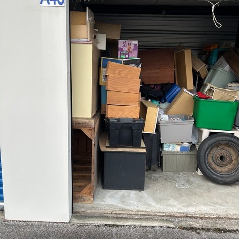 10 x 10 storage unit in Unknown, NC