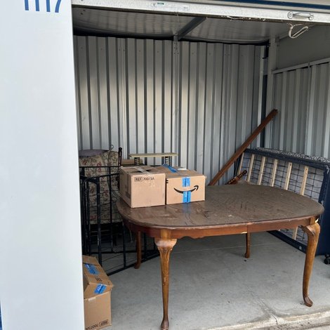 10 x 10 storage unit in Unknown, NC