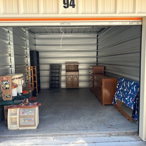 10 x 15 storage unit in Joe Rd E Sellersburg, IN