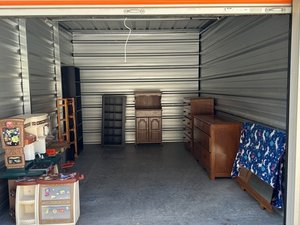 10 x 15 storage unit in Joe Rd E Sellersburg, IN