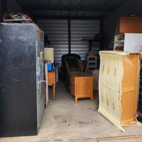 10 x 15 storage unit in Unknown, TX