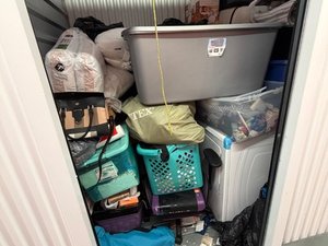 5 x 10 unit in Milwaukee