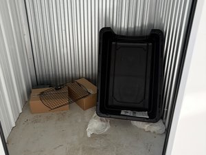 5 x 5 unit in Bowling Green